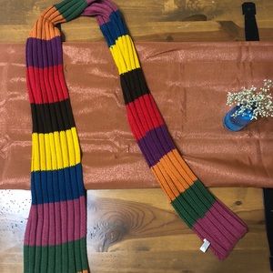 Multicolor scarf